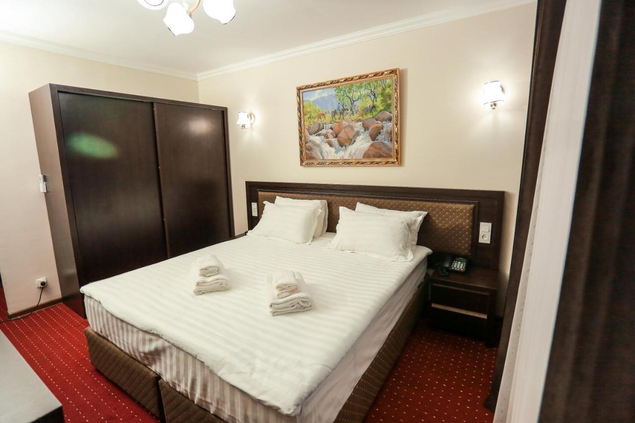 Sugdiyon Hotel خوجاند المظهر الخارجي الصورة